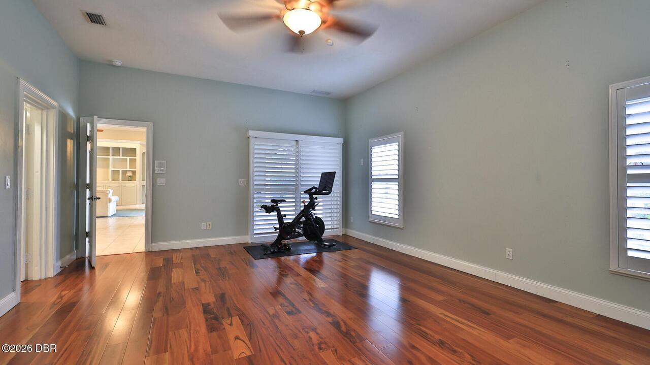 Listing Photo 37