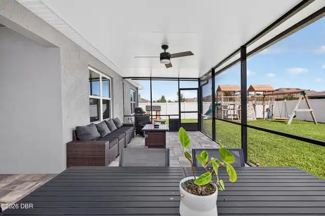 Listing Photo 10