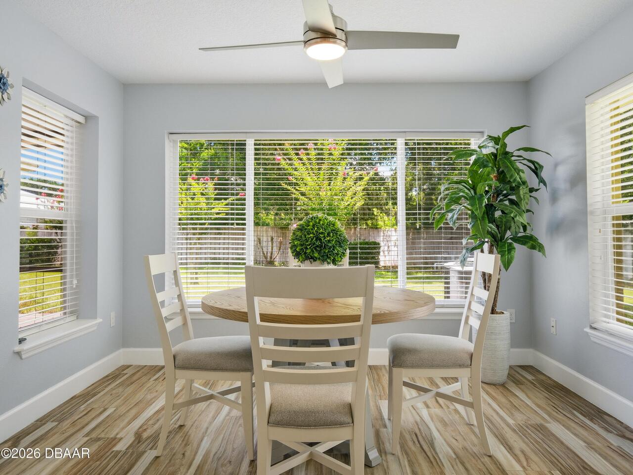 Listing Photo 12