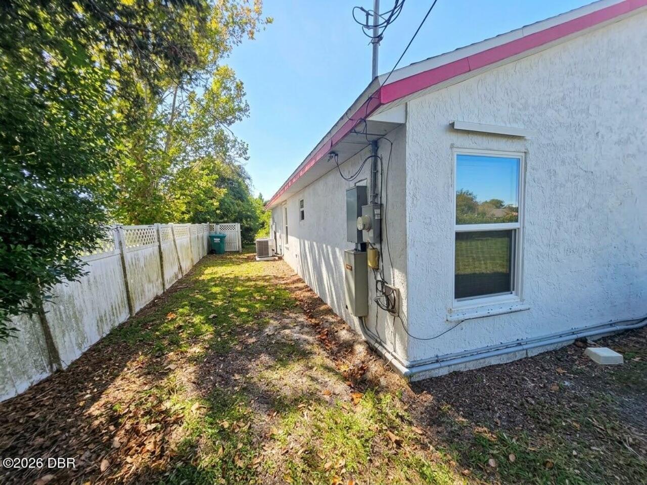 Listing Photo 14