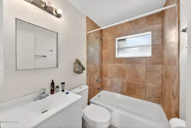 Listing Photo 16
