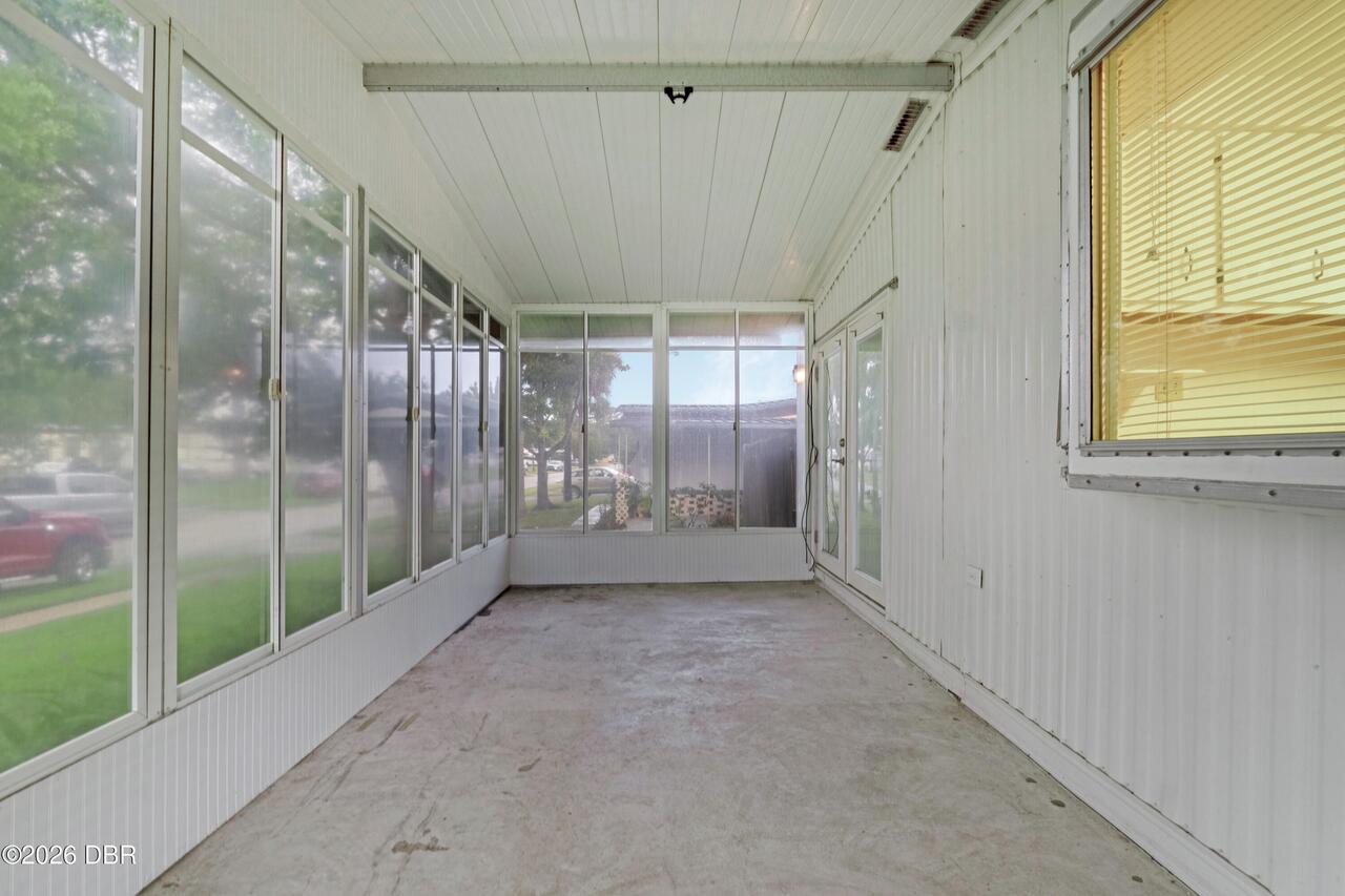 Listing Photo 17
