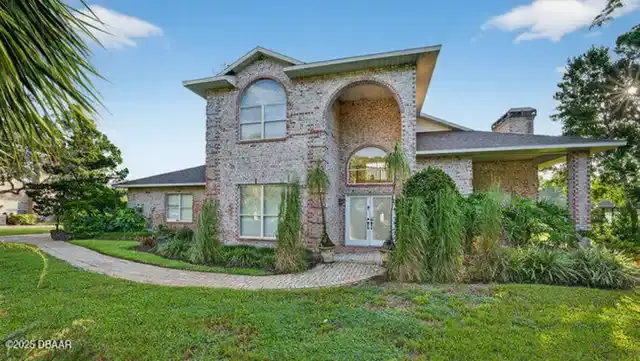Listing Photo 75