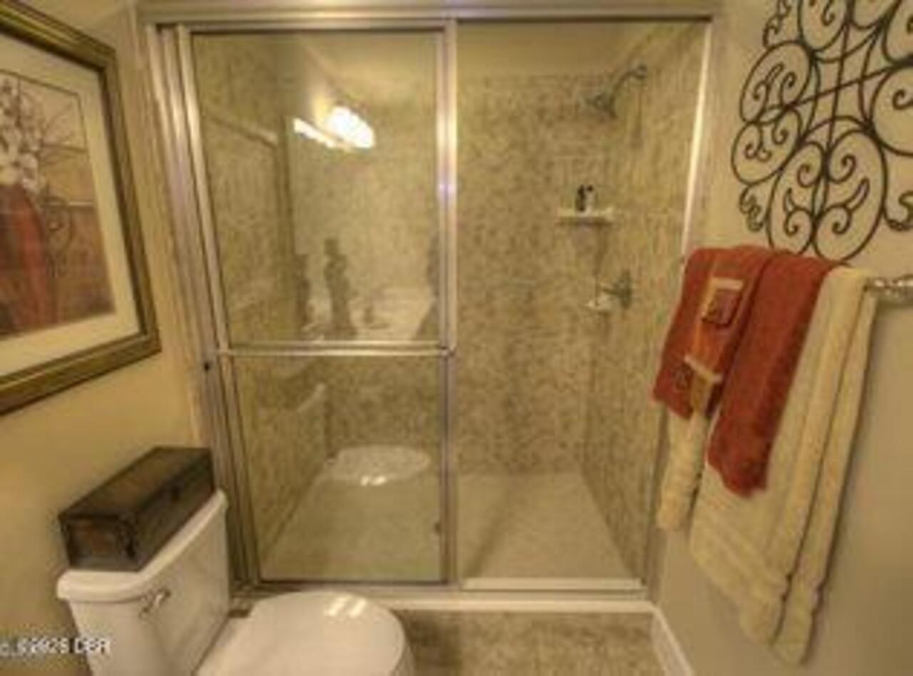 Listing Photo 19