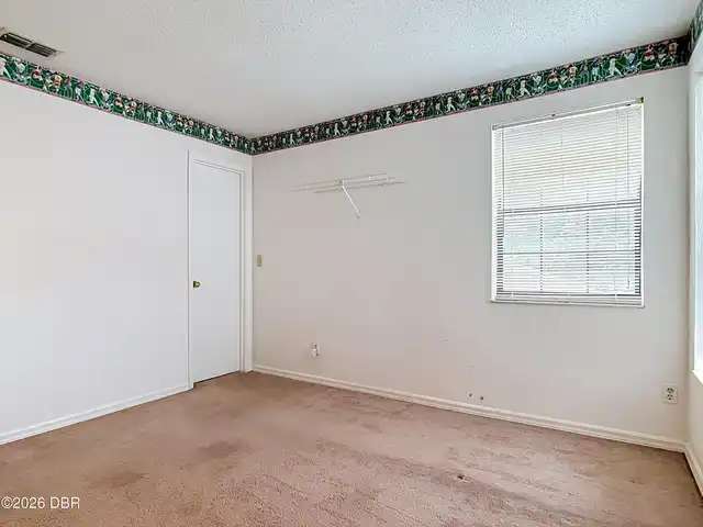 Listing Photo 34