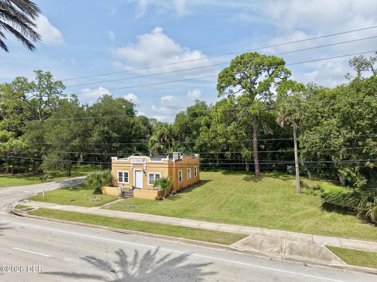 Listing Photo 9