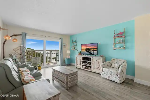 Listing Photo 7