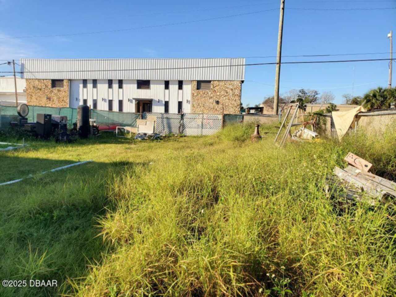 Listing Photo 11