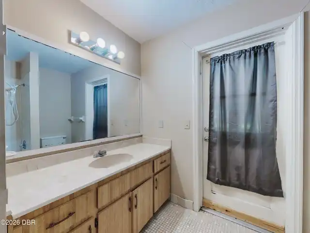 Listing Photo 15