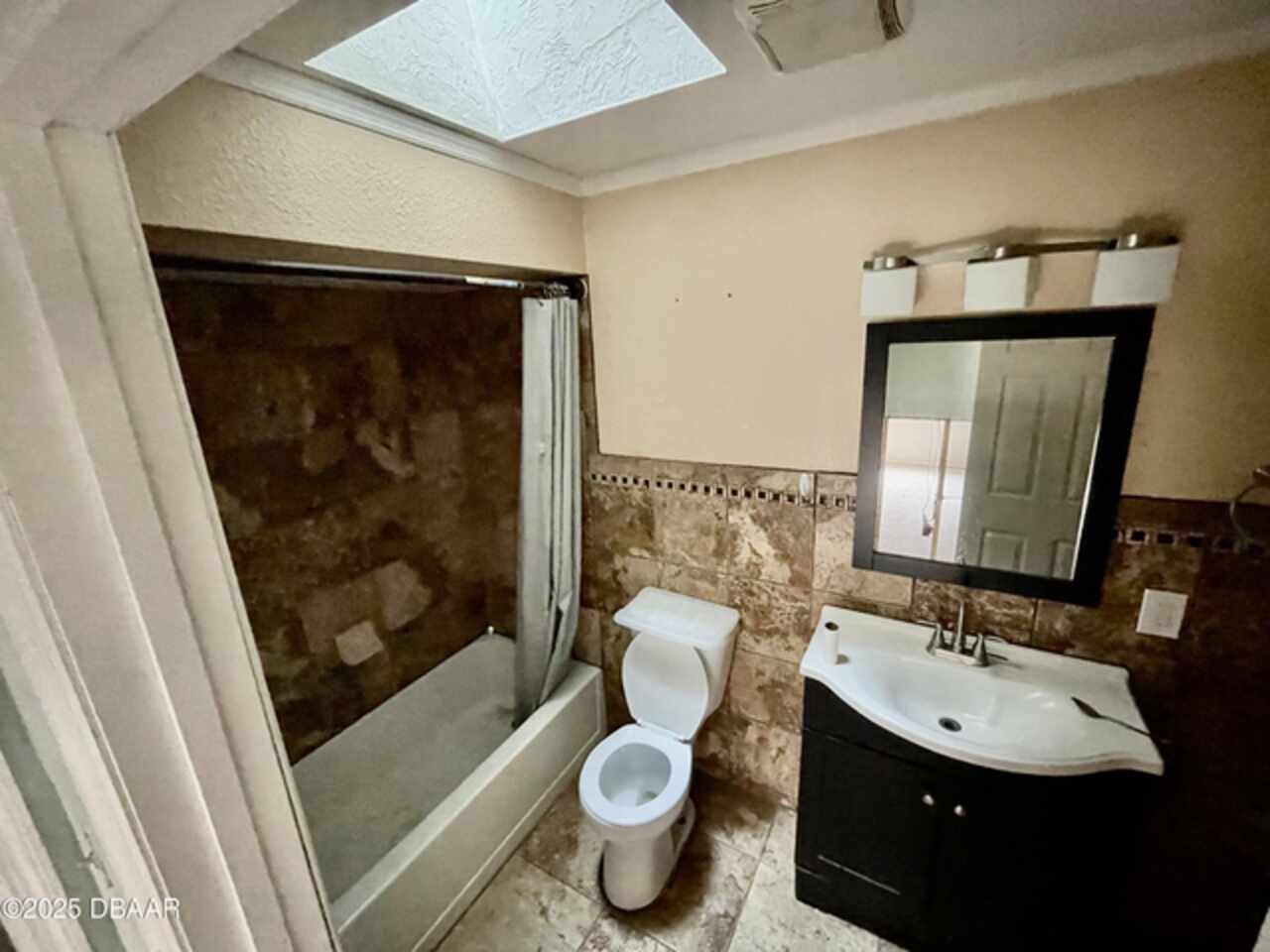Listing Photo 34