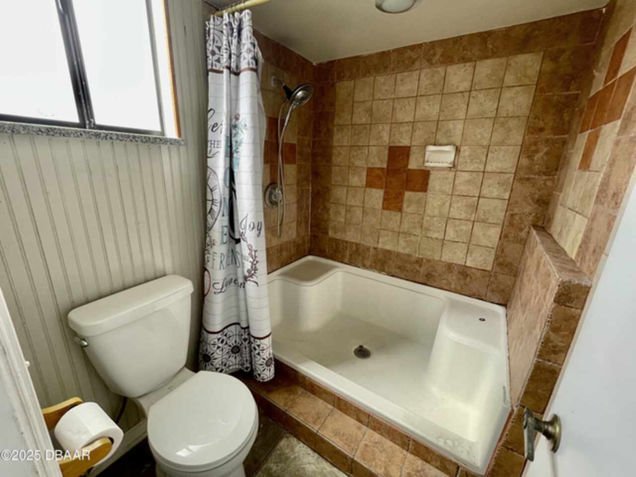 Listing Photo 38