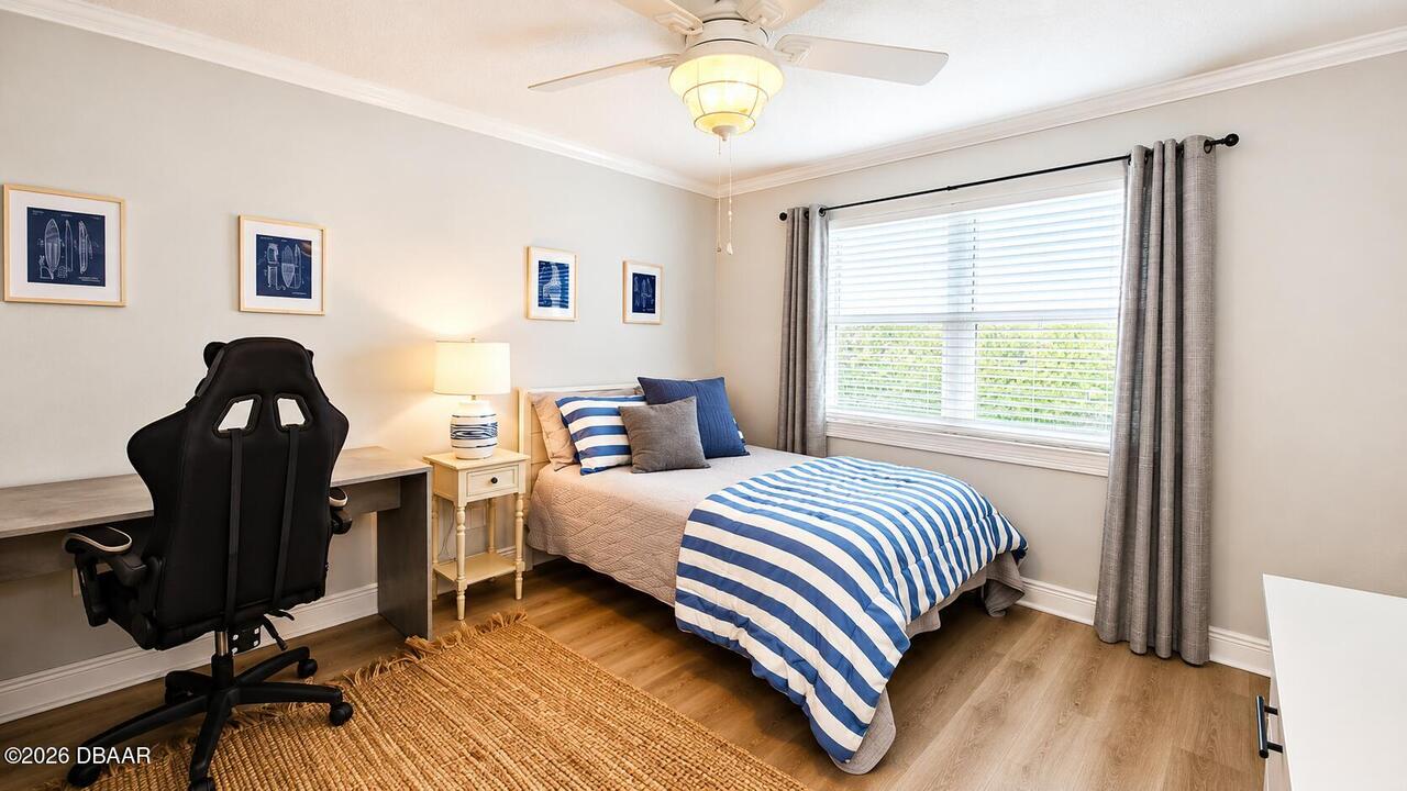 Listing Photo 10