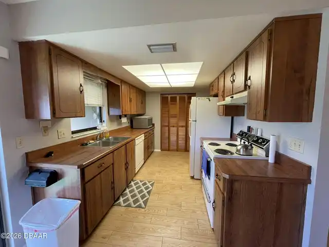 Listing Photo 13