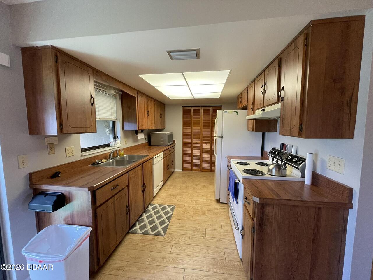Listing Photo 13