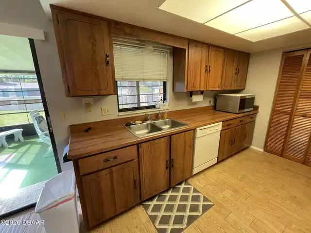 Listing Photo 15