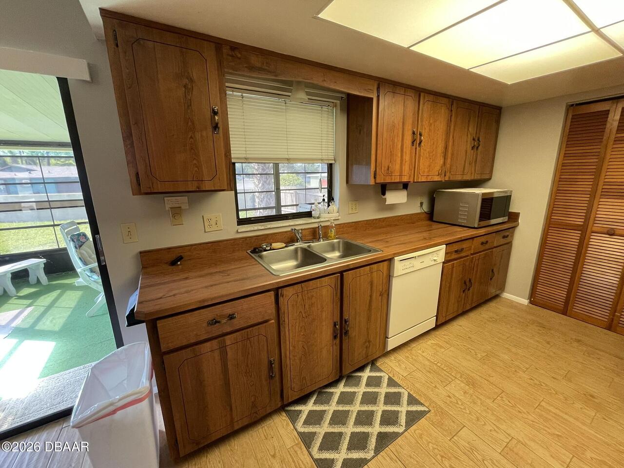 Listing Photo 15