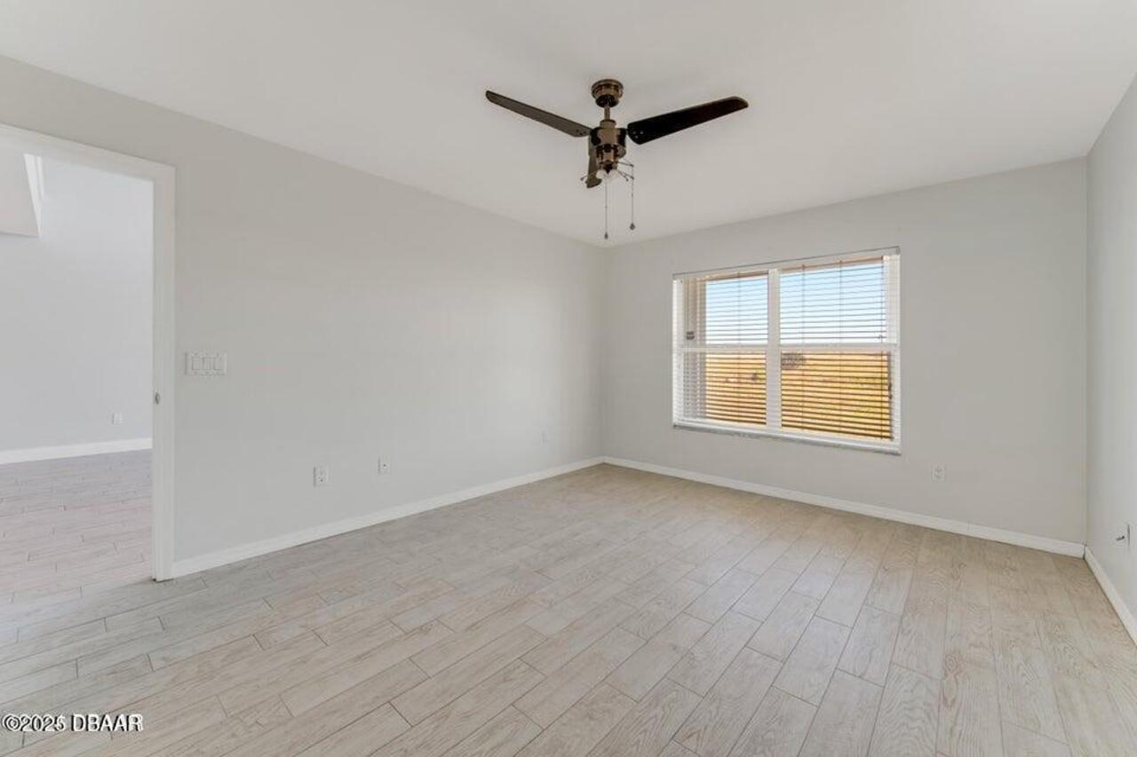 Listing Photo 20