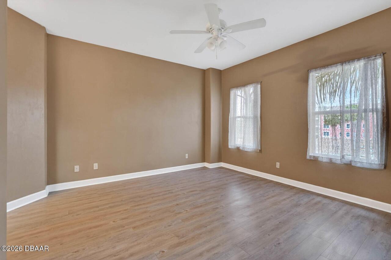 Listing Photo 29