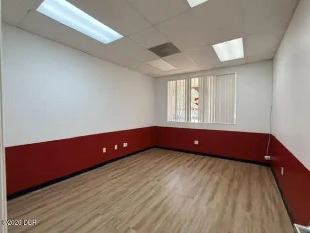 Listing Photo 7