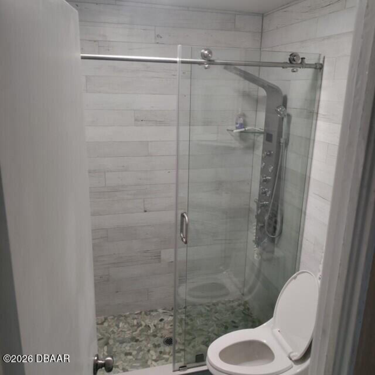Listing Photo 14
