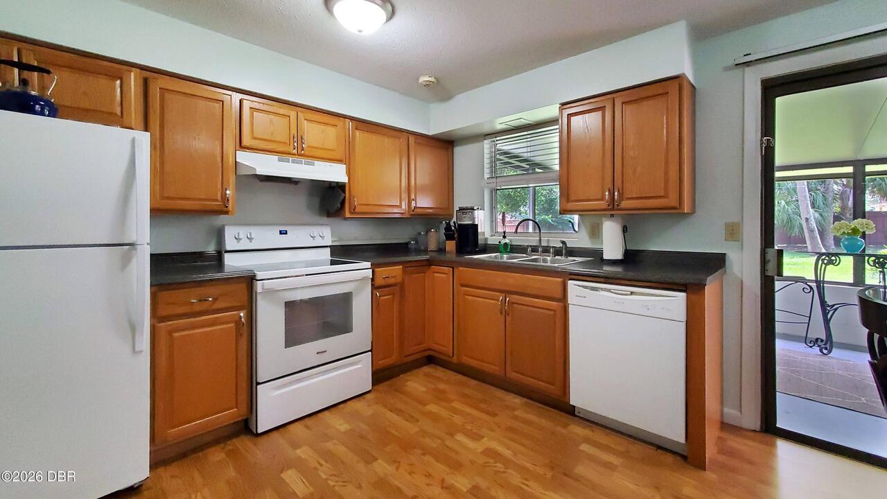 Listing Photo 21