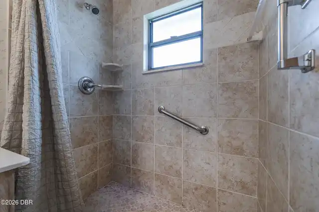 Listing Photo 34