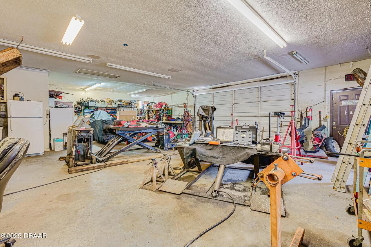 Listing Photo 9