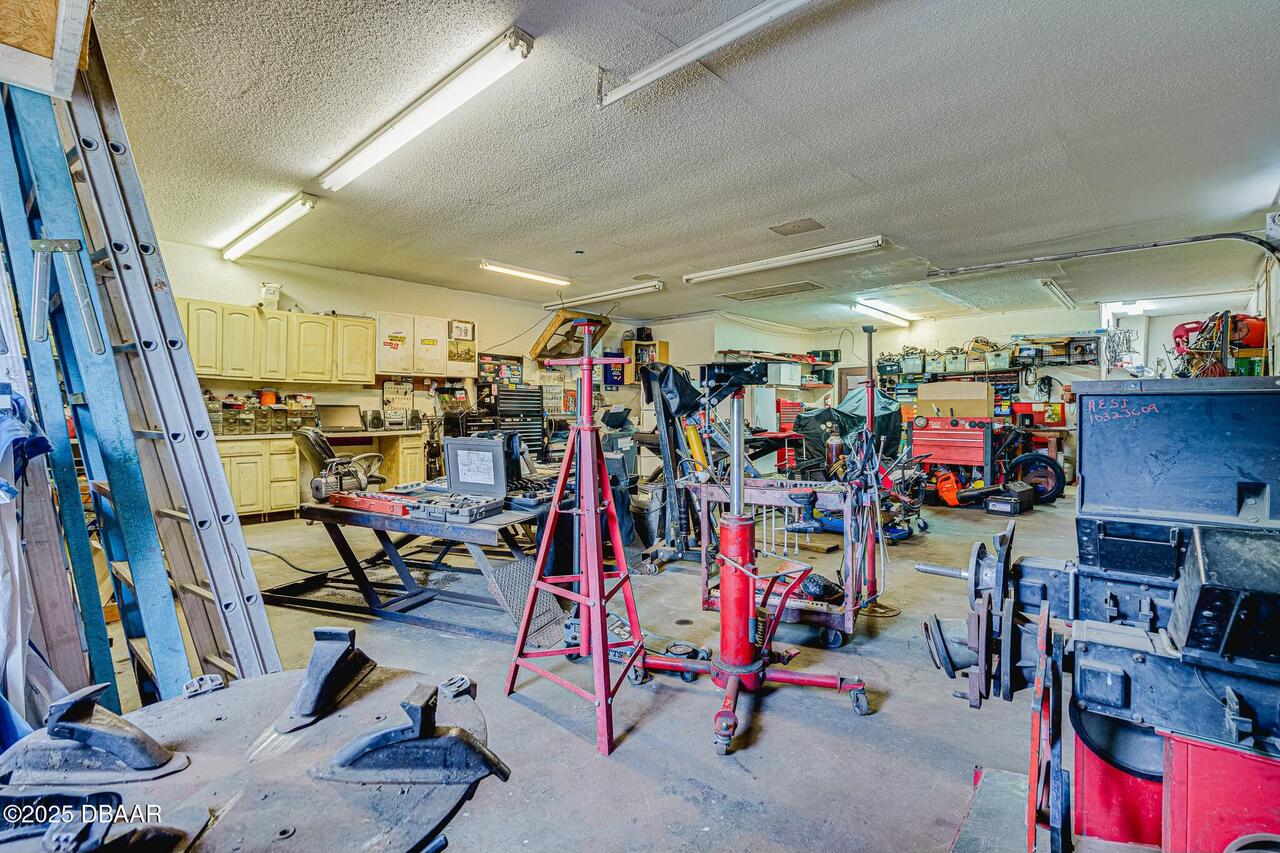 Listing Photo 15