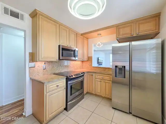 Listing Photo 13