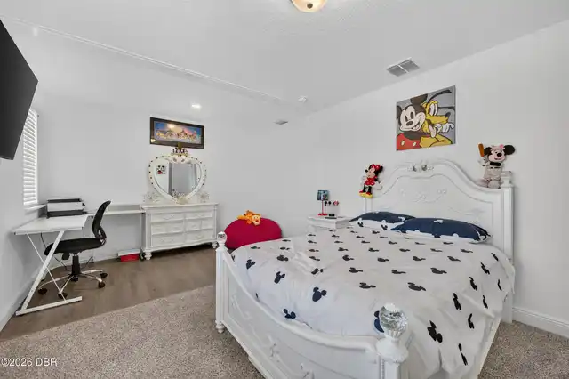 Listing Photo 32