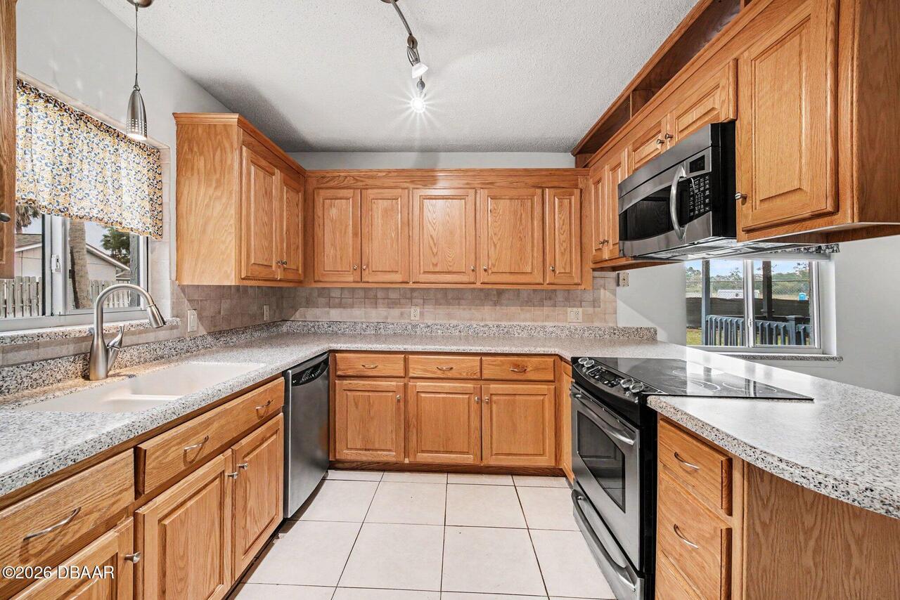 Listing Photo 15