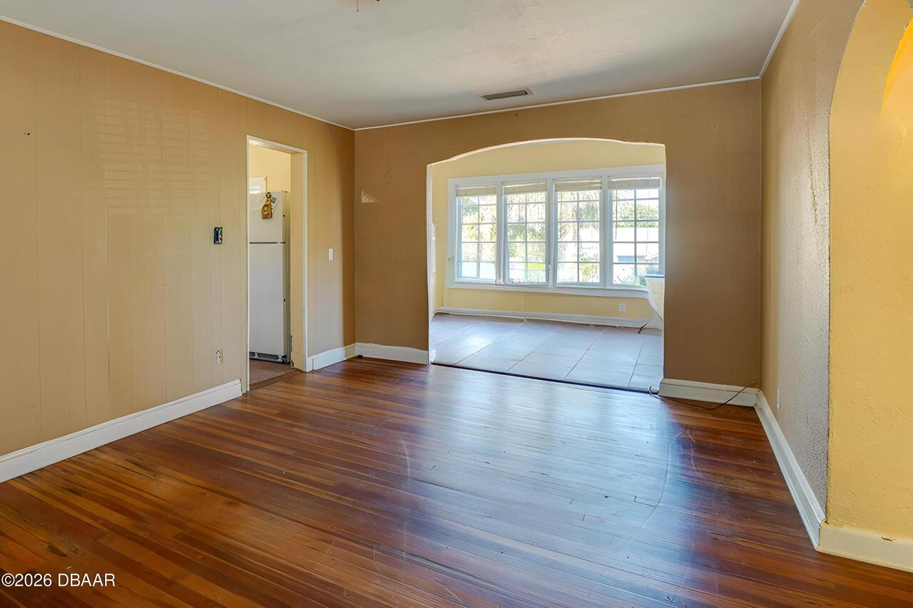 Listing Photo 7