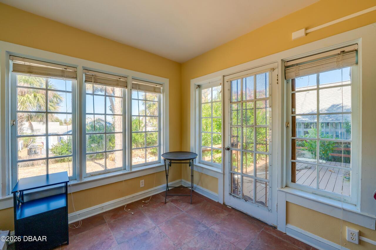 Listing Photo 11