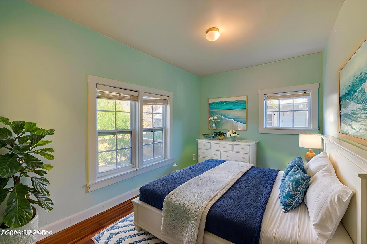 Listing Photo 18