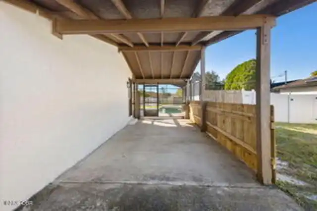Listing Photo 19