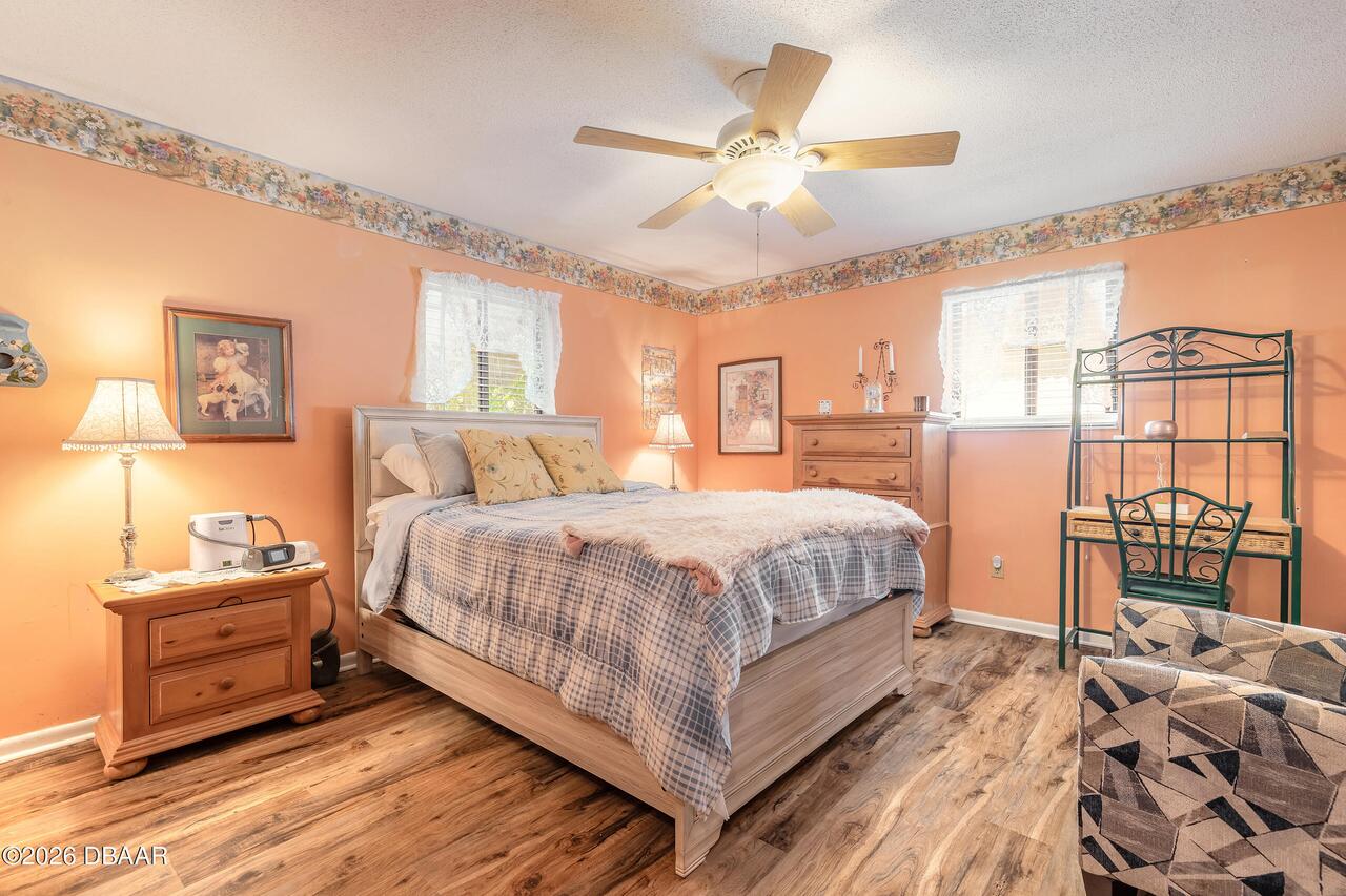 Listing Photo 15