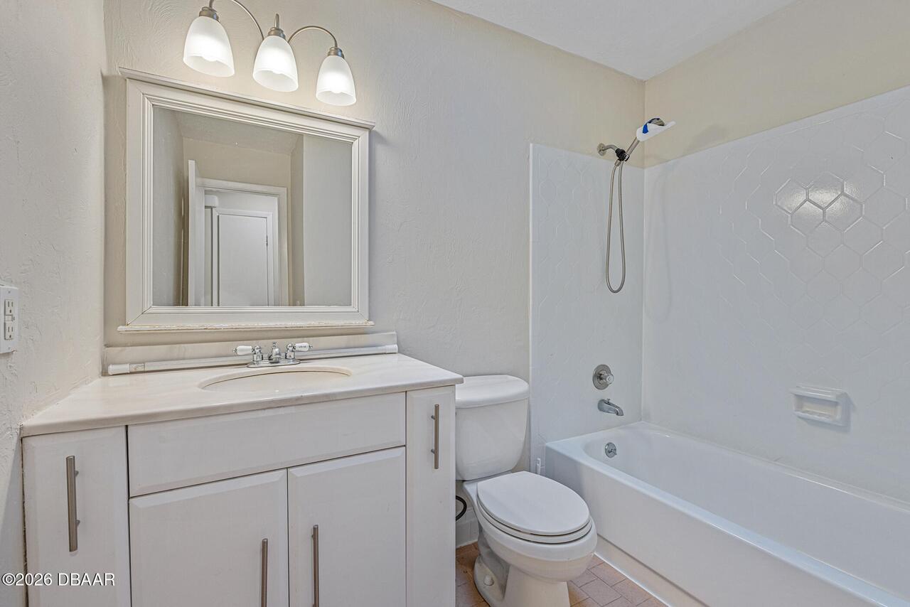 Listing Photo 25