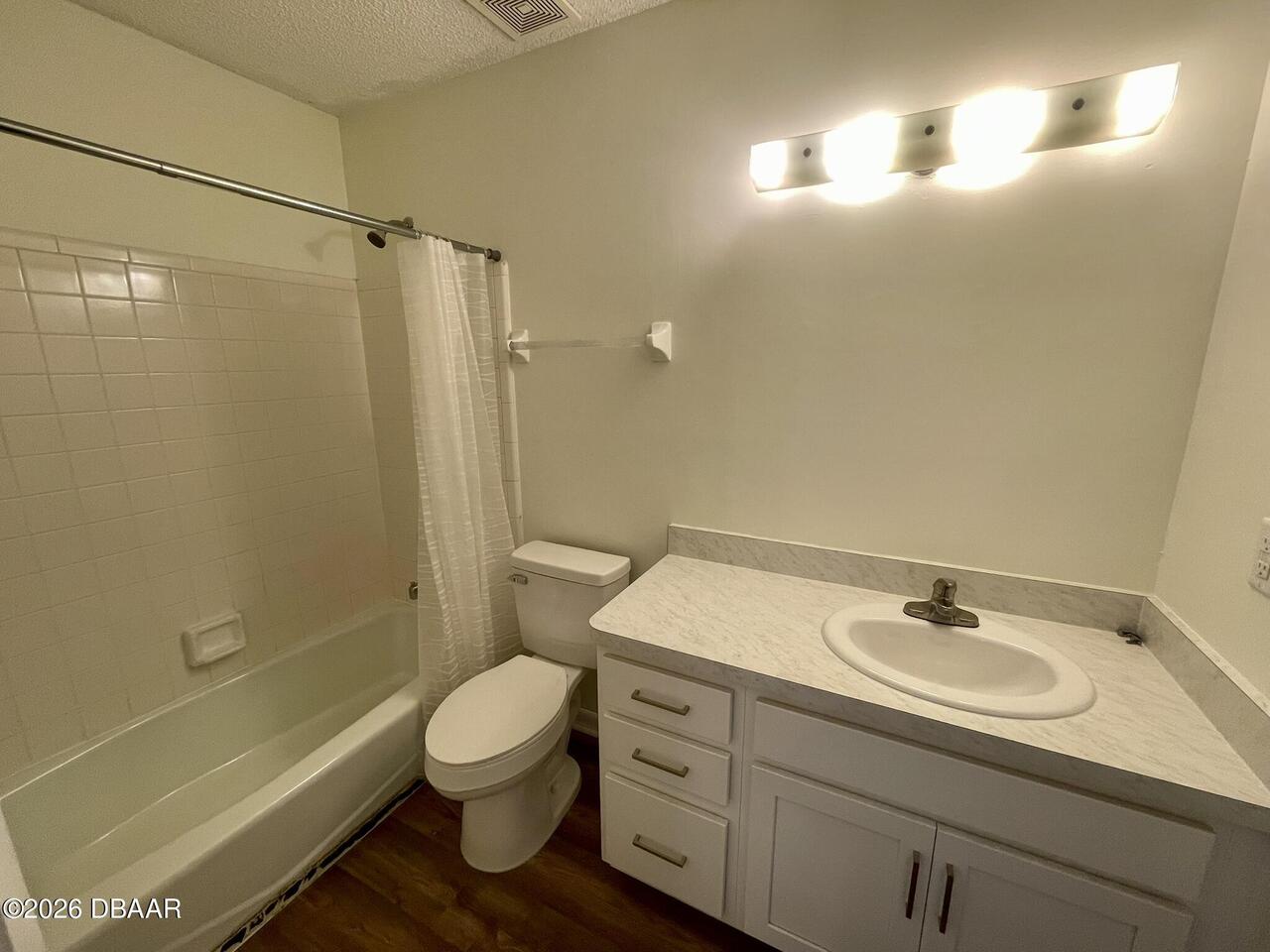 Listing Photo 24