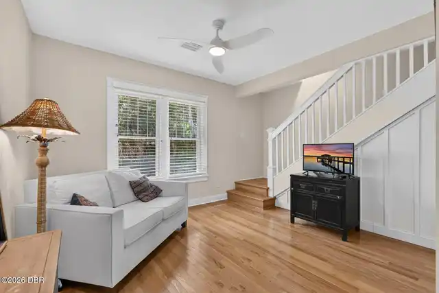 Listing Photo 21