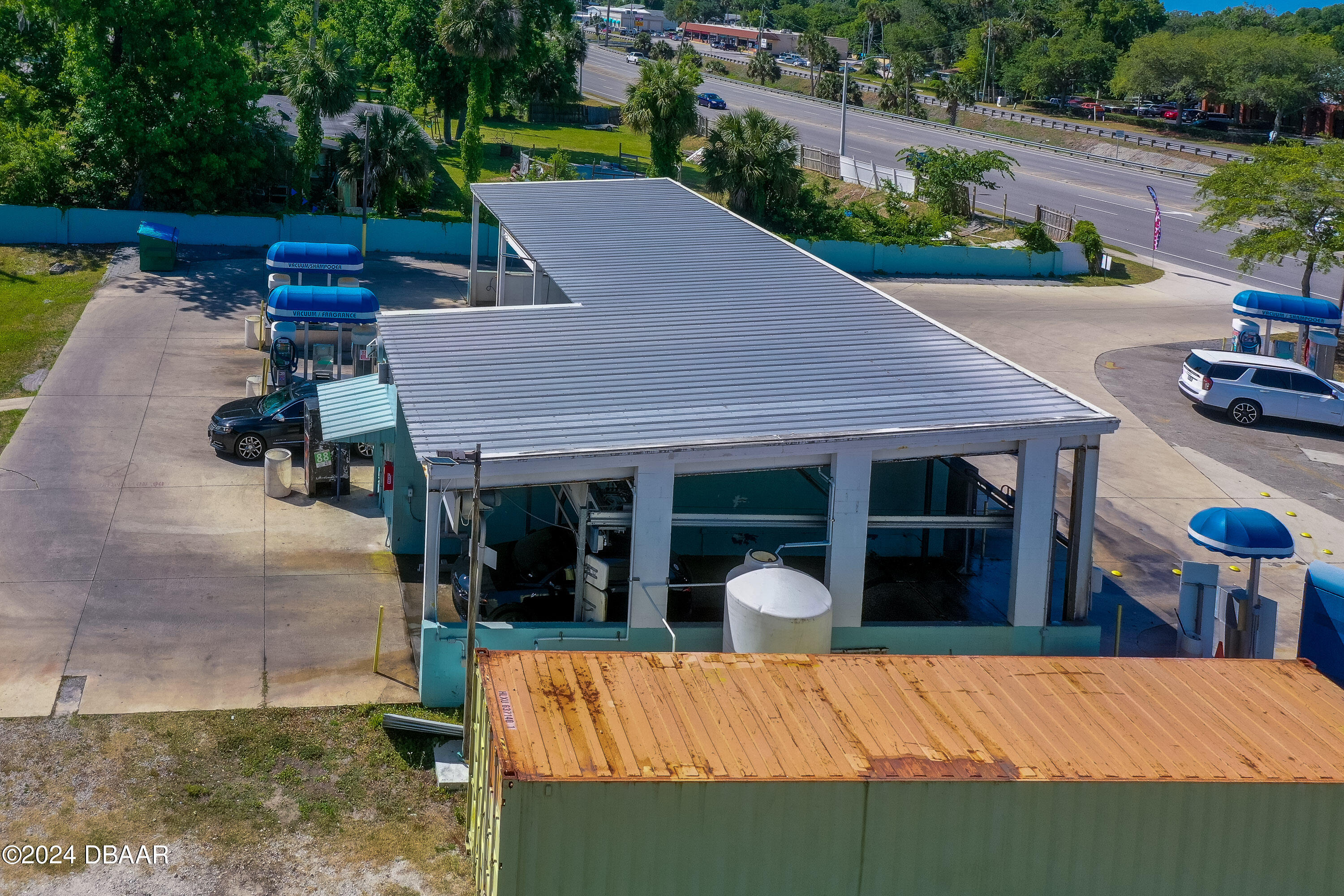 Listing Photo 11