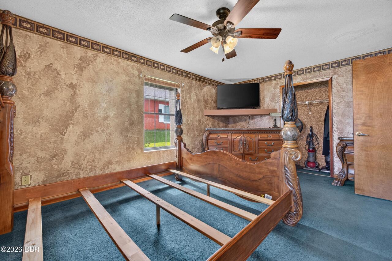 Listing Photo 14
