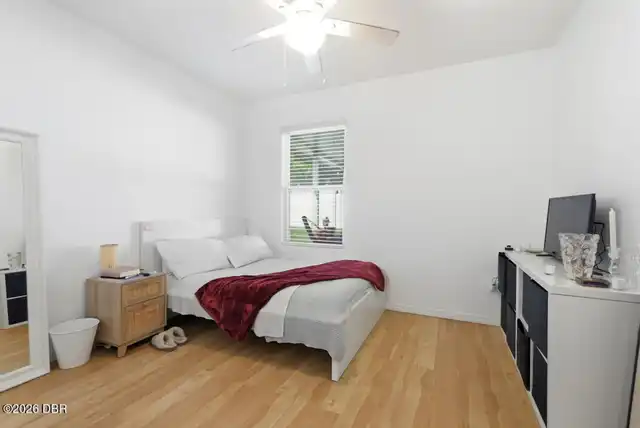 Listing Photo 19