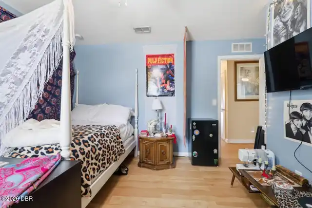 Listing Photo 32