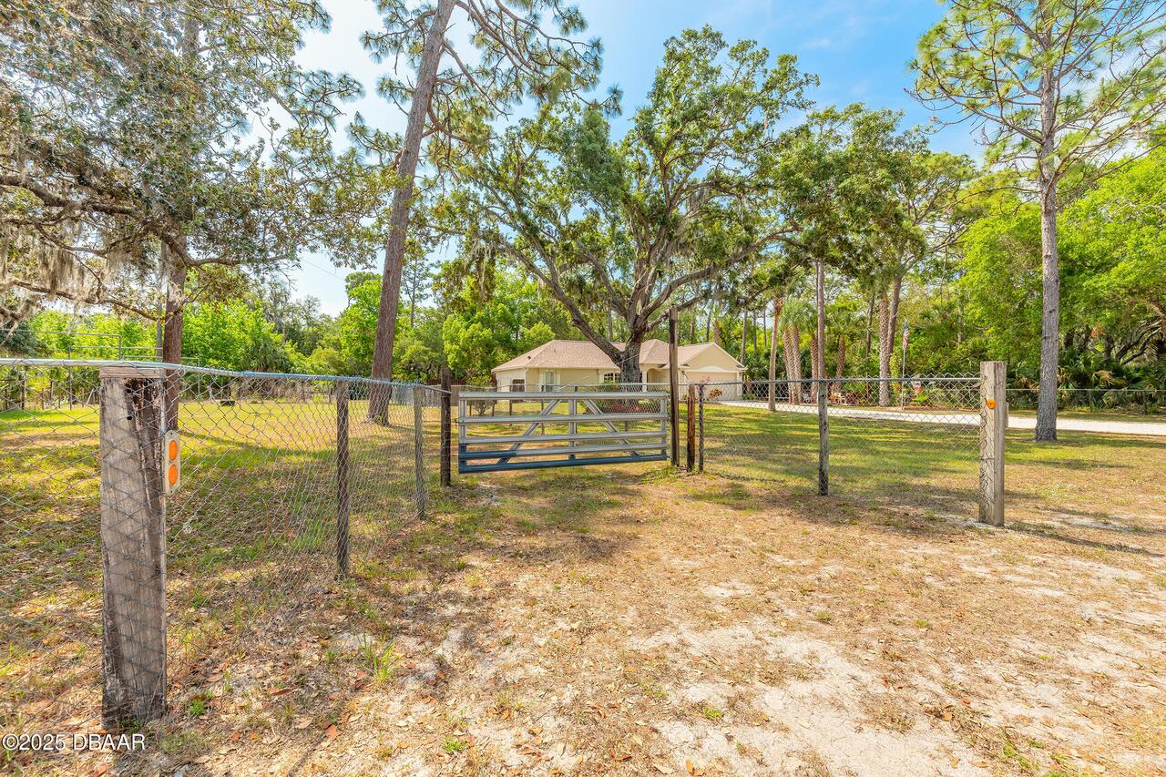 Listing Photo 8