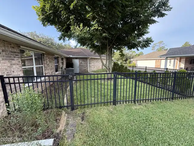 Listing Photo 23
