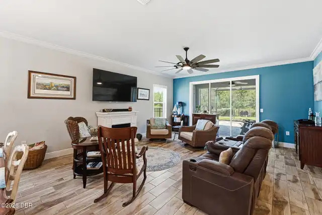 Listing Photo 21