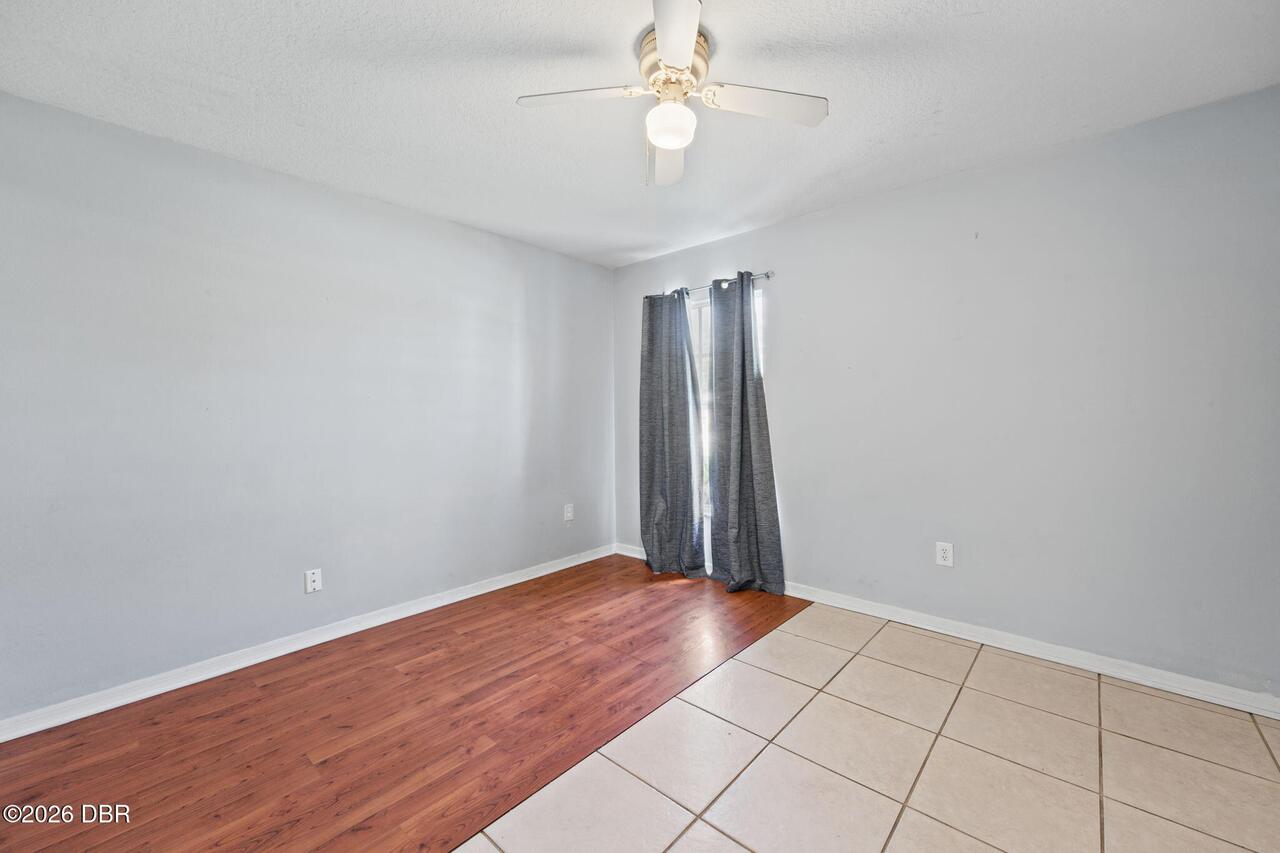 Listing Photo 14