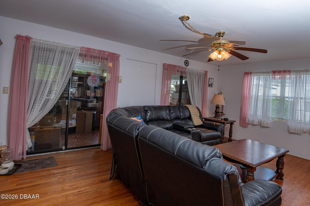 Listing Photo 23