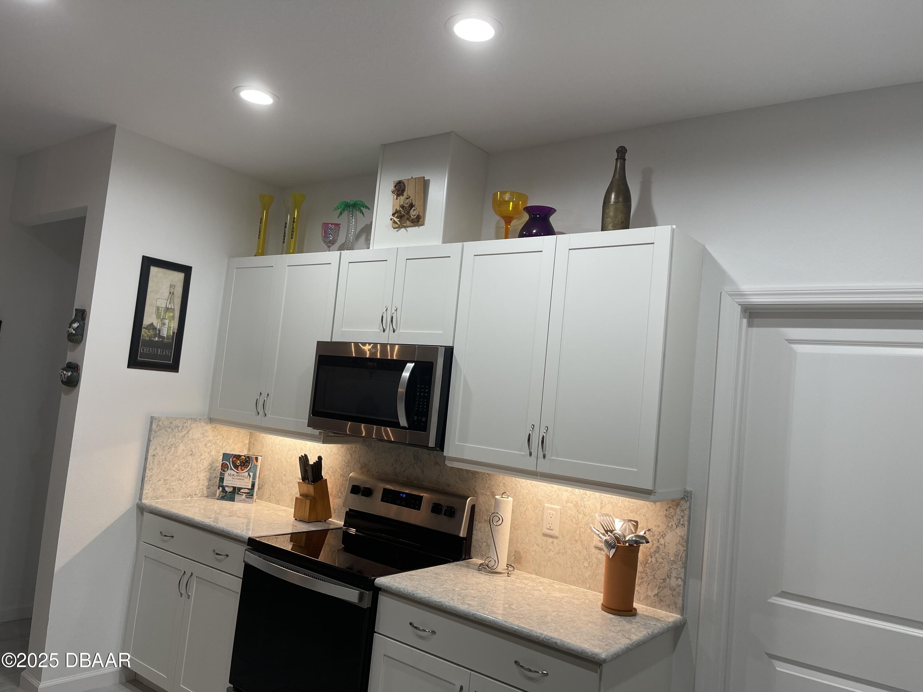 Listing Photo 16