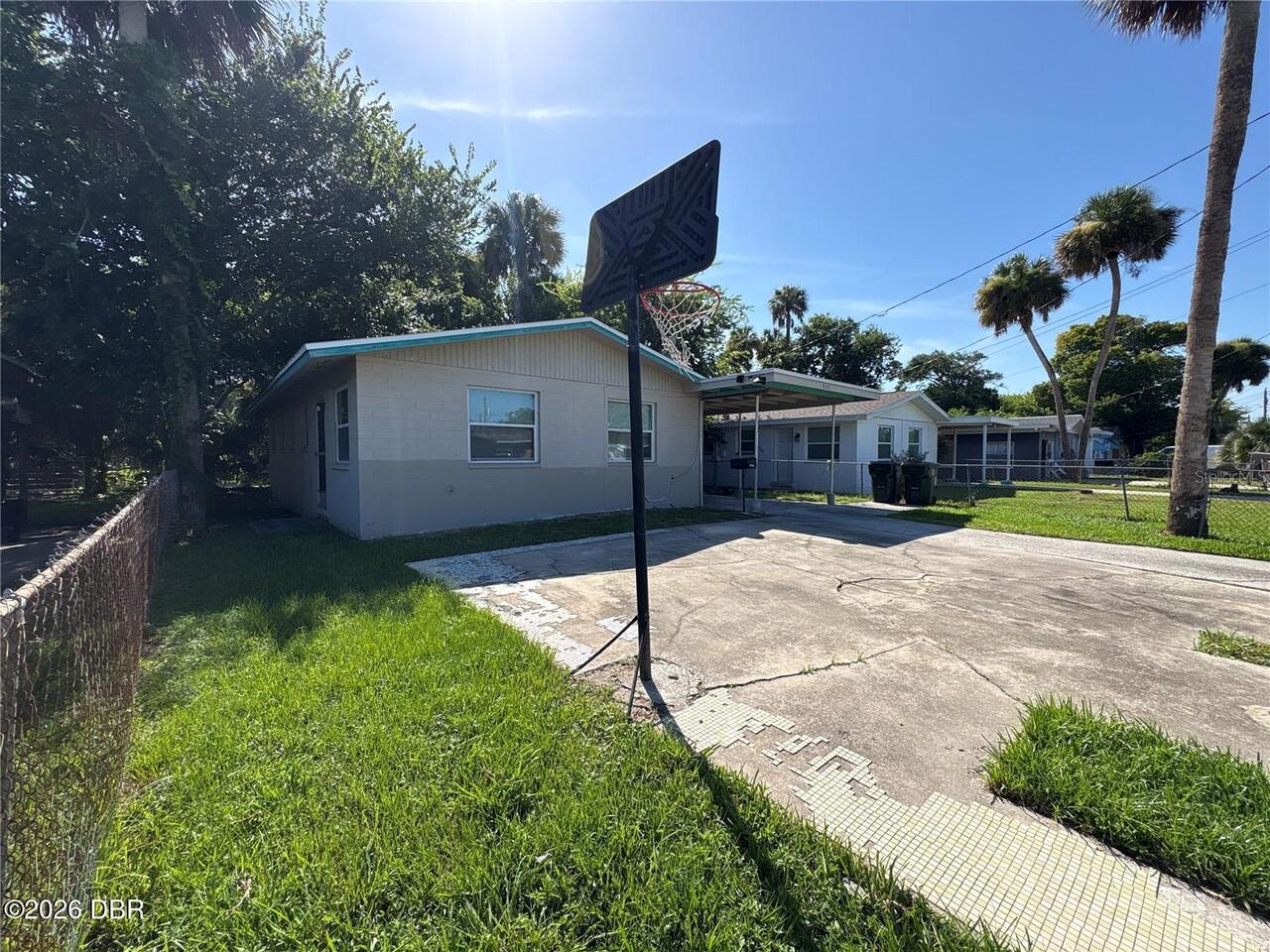 Listing Photo 10